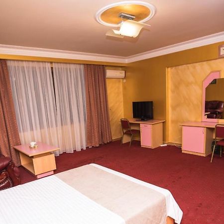 Nor Dzoraberd Hotel Complex 예레반 외부 사진